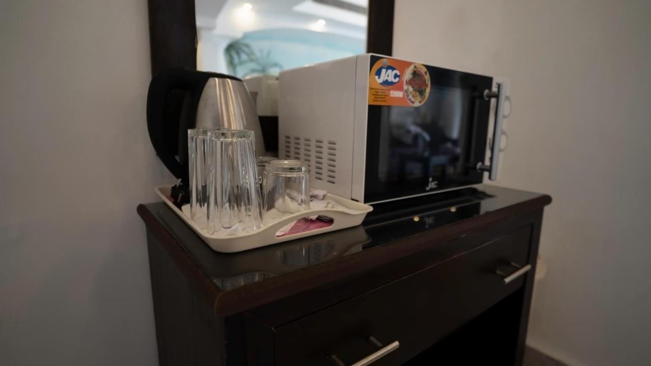 Galaxy Royal Aparthotel 3*