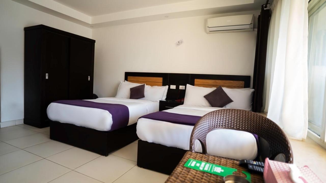 Galaxy Royal Aparthotel