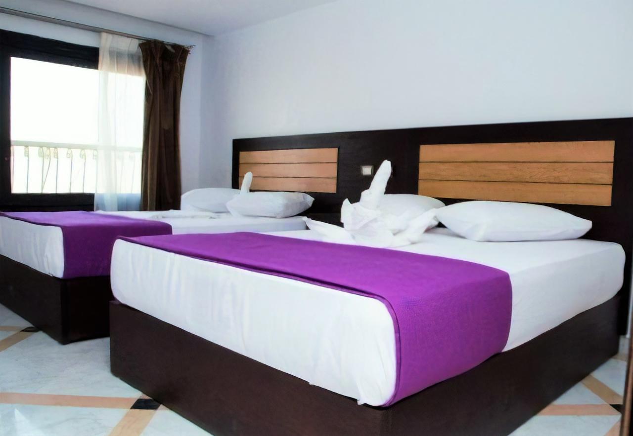 Aparthotel Galaxy Royal 3*
